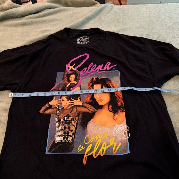 Selena Black Graphic Men's T-Shirt Large Como La Flor - Picture 3 of 5